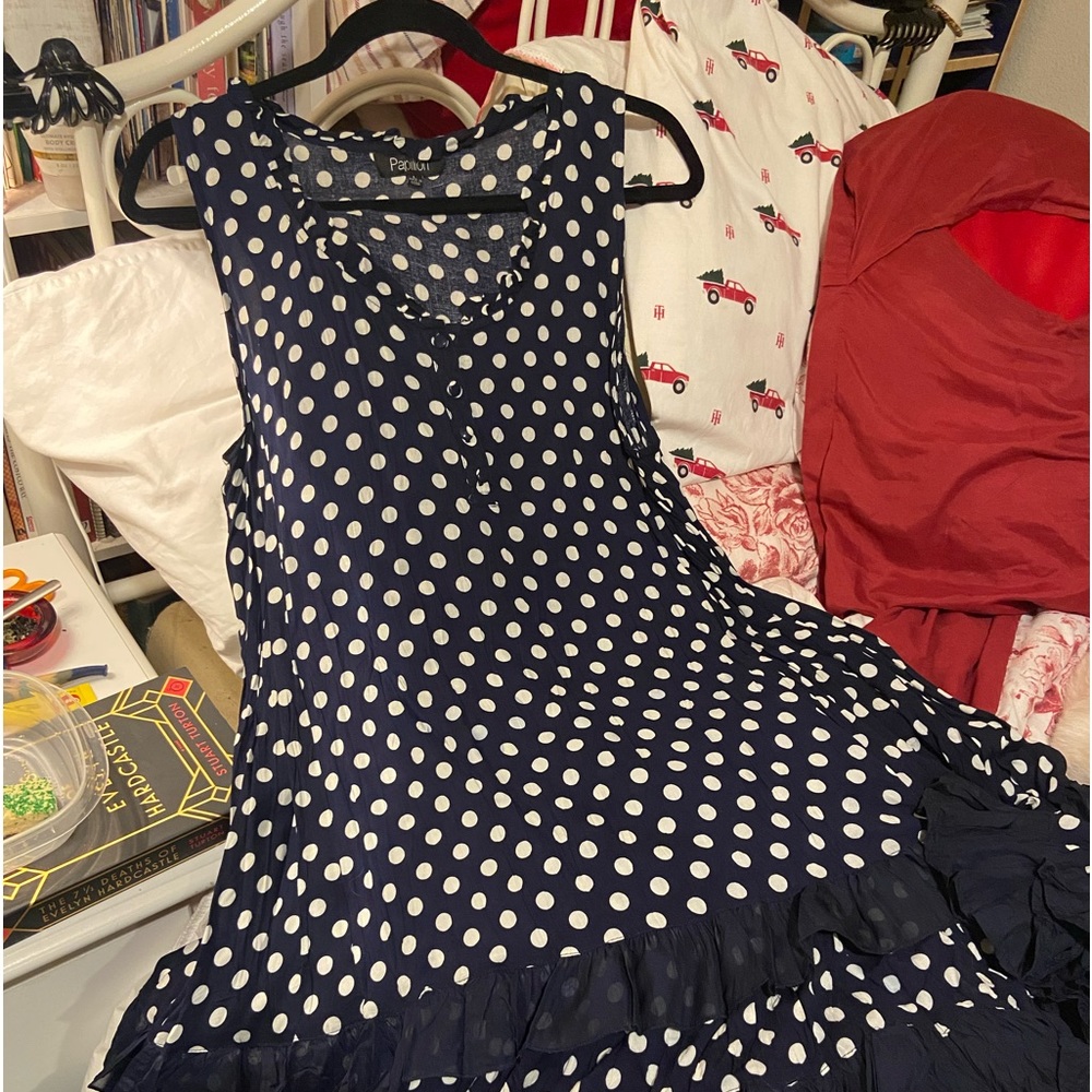 Adorable polka dot dress.